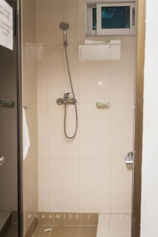Hotel Pyramide II Kinszasa Zewnętrze zdjęcie